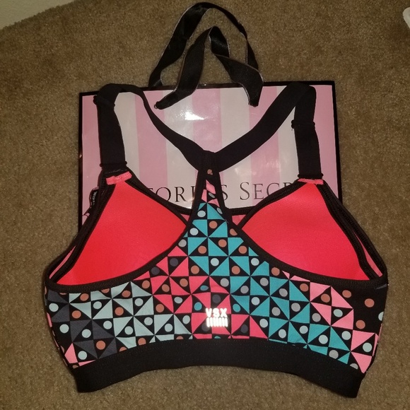 Victoria's secret sports bra - Picture 2 of 4